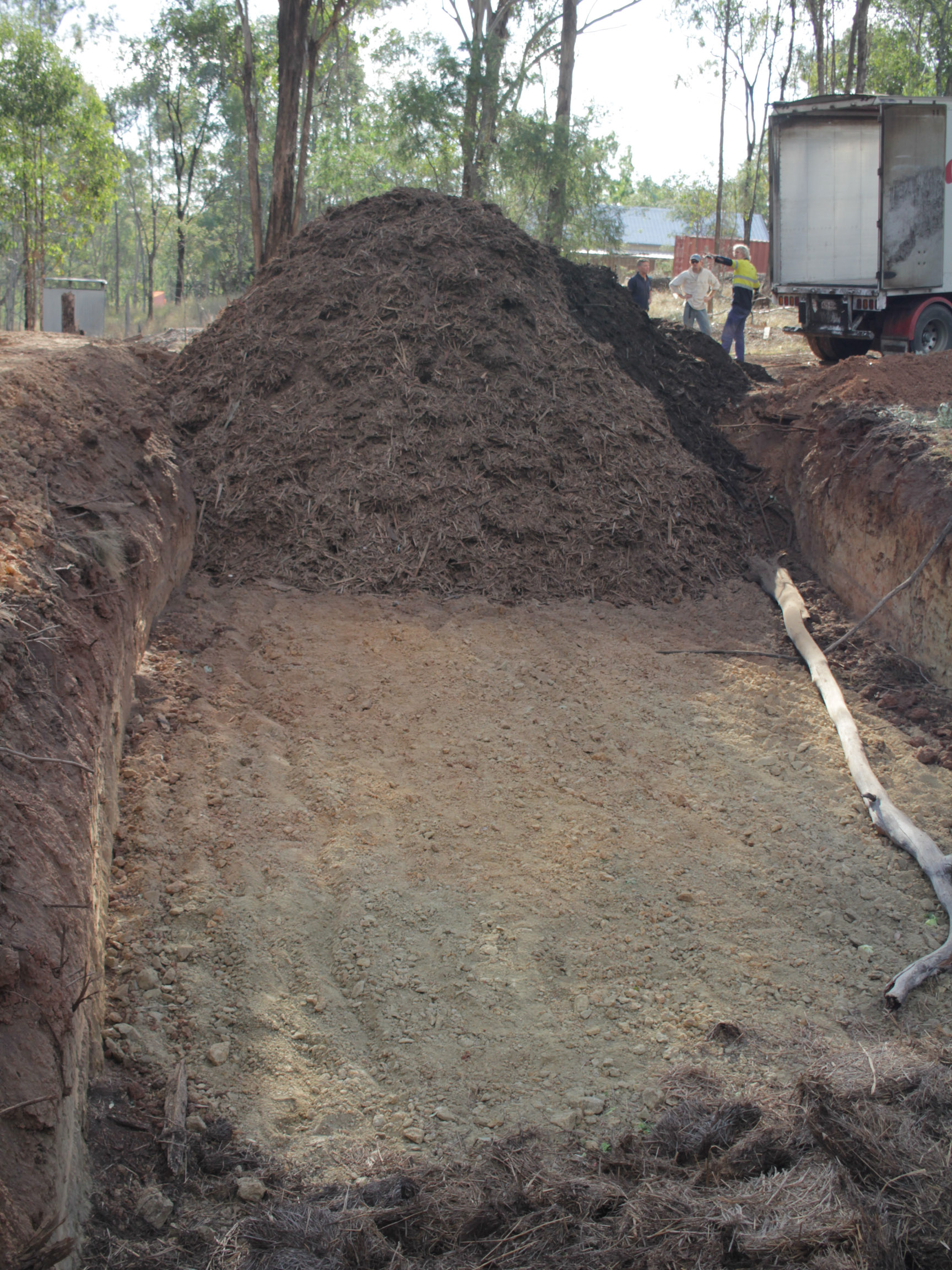 20170627-1453-ENVIR-Top Fertility Pit-06